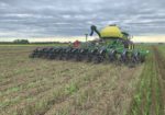 Cornelissen-strip-till-unit-CornGuideSept2022.jpg