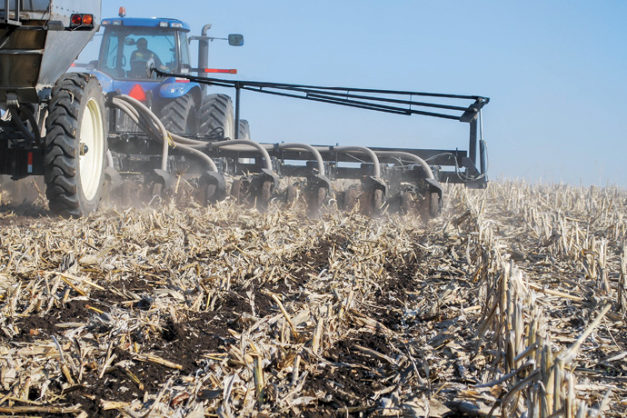 Secrets to Breaking Through the 600-Bushel Barrier with Strip-Till